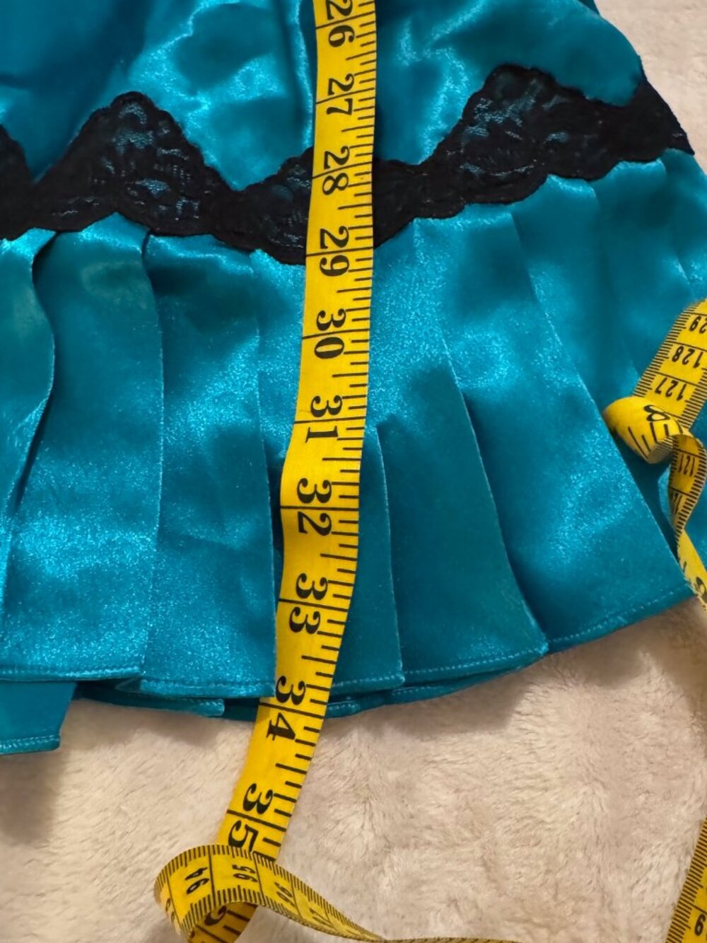 Victoria Secret Gold Label Vintage "Teal" Chemise Pleats and Lace - Picture 14 of 15